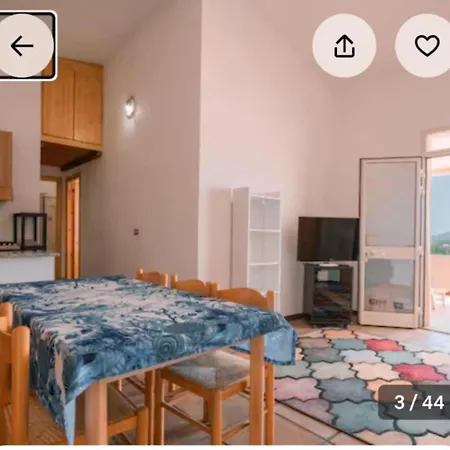 Sabrina Apartment *